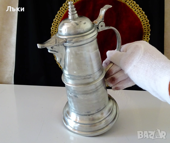 Кана от калай,калаена кана с капак,средновековен дизайн. , снимка 4 - Антикварни и старинни предмети - 51515248