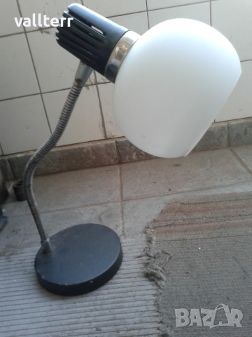 ретро лампа метална раздвижна