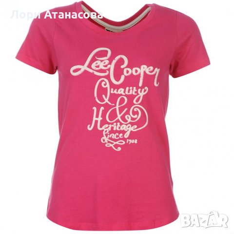  Дамска ежедневна тениска Lee Cooper с къси ръкави и с принт с надпис и бляскави детайли отпред. 