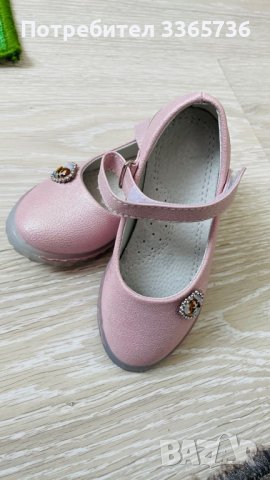 Обувки, снимка 2 - Детски обувки - 36893324