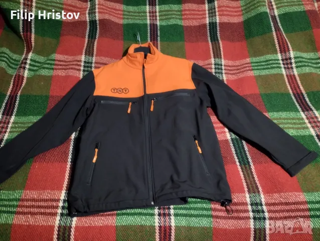 Ветроустойчиво яке с качулка Ветровка, снимка 4 - Якета - 48164684