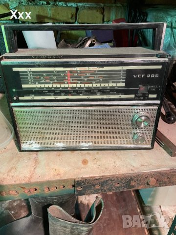 Ретро радио Веф VEF 306 , снимка 4 - Антикварни и старинни предмети - 43135218