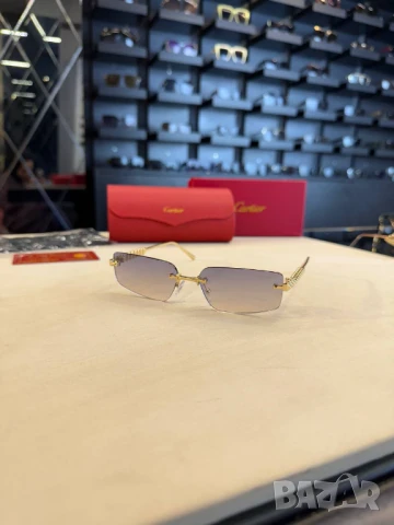 очила с черен обикновен калъф и ув защита cartier, снимка 7 - Слънчеви и диоптрични очила - 51410402