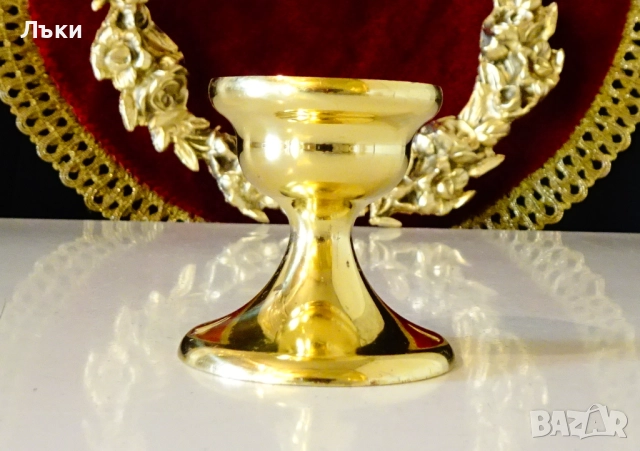 Масивен бронзов свещник,позлата,5 см. 