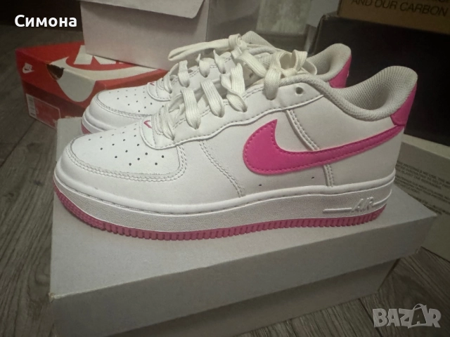 Различни маратонки Nike air force 1, снимка 2 - Маратонки - 52840013