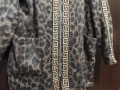 Дамско палто в тигрово/леопард Версаче ,с две лица, снимка 2