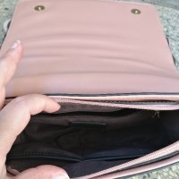 Нова Розова чанта , снимка 5 - Чанти - 42973190
