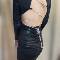 Елегантна къса рокля с ефектен гръб в черно , снимка 4 - Рокли - 44089502