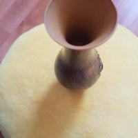 Красива Стара ваза Бакелит-ловна сцена , снимка 7 - Вази - 40562784