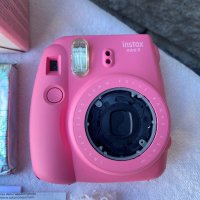 Камера за моментни снимки - Fuji Film Instax Mini 9 розов цвят, снимка 2 - Друга електроника - 43580689