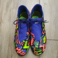Спортни обувки за футбол на Адидас , снимка 1 - Детски обувки - 43152093