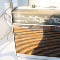 Радио ''Grundig Melody Boy 500'', снимка 2 - Радиокасетофони, транзистори - 43868968