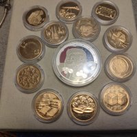 Коледни монети/късмети за баница,със златно покритие, снимка 3 - Нумизматика и бонистика - 43113534
