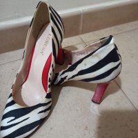 Дамски токчета., снимка 1 - Дамски обувки на ток - 33550115