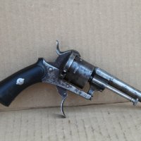 Френски револвер Лефуше, снимка 1 - Антикварни и старинни предмети - 37212942
