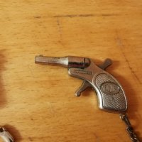 Пистолети ключодържатели с капси, снимка 8 - Колекции - 43375201