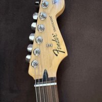 Китара Fender Stratocaster, снимка 3 - Китари - 42962644