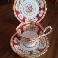 Royal Albert Lady Hamilton, колекционерска чаша от фин, костен порцелан, снимка 2 - Други ценни предмети - 43115783