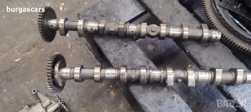 Разпределителен вал R6110510001 Mercedes C220 W203 2.2CDI - 120лв, снимка 1