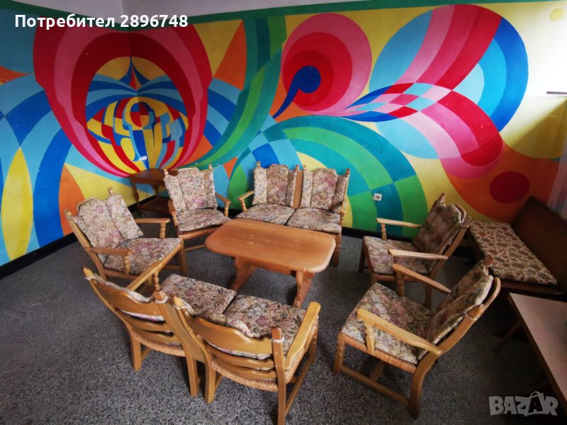 Масивна масичка със столове , снимка 1