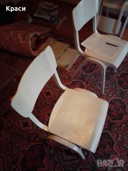 Столове бели и кафяви , снимка 1