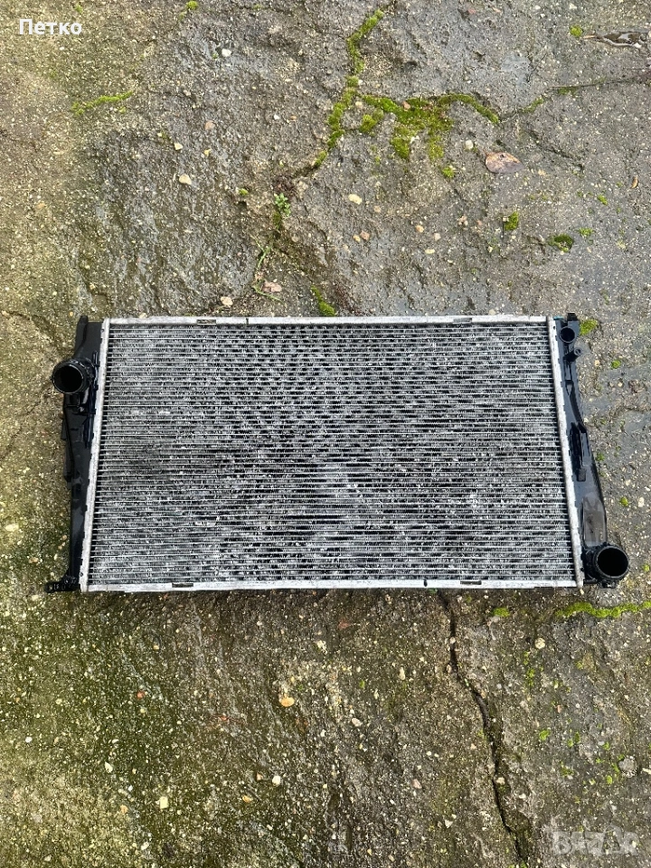 Радиатор за бмв 335д м57, снимка 1