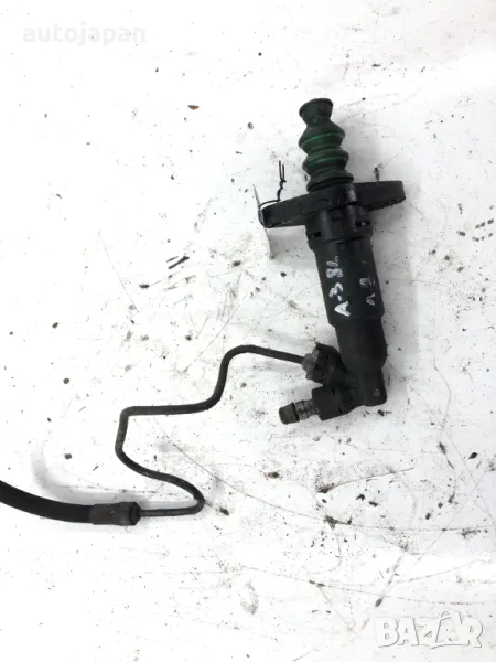 Долна помпа съединител Audi A3 8l Ауди А3 8л , снимка 1