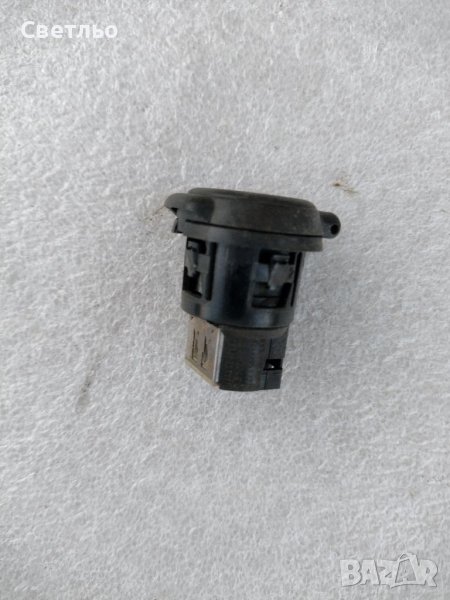 Usb aux пежо 301 2015г, снимка 1