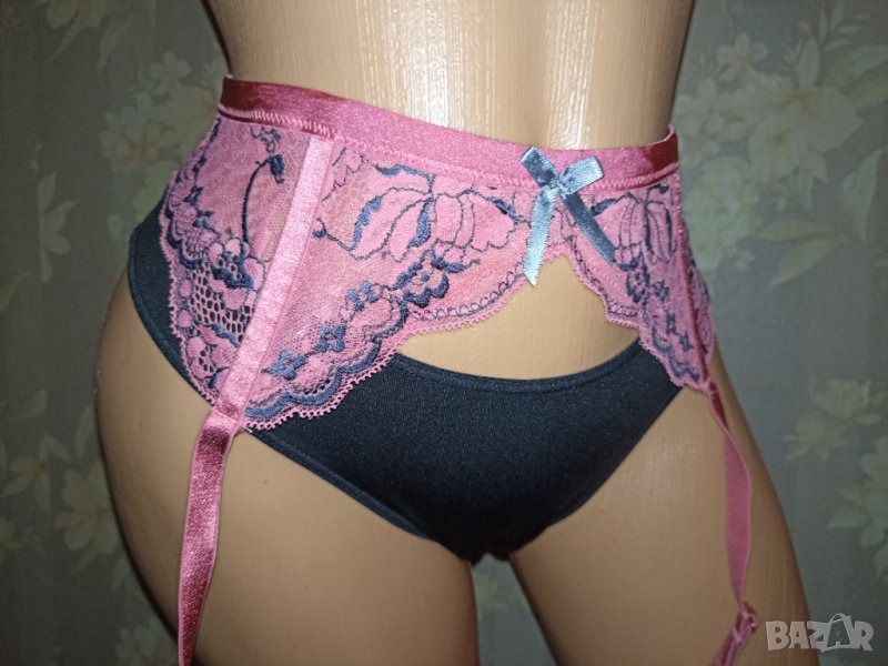 Колан с жартиери в розово с флорални мотиви и отвесни банели S,M, снимка 1