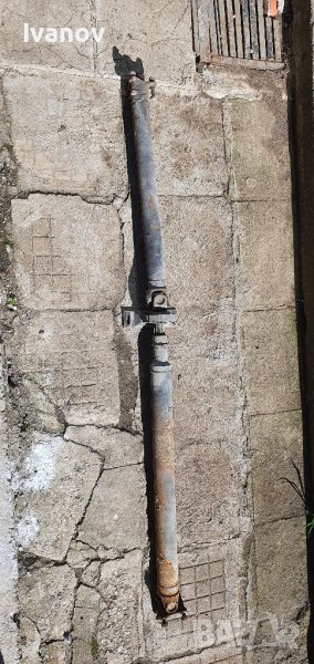 Кардан за бмв е30 320i м20б20 ръчни скорости  5 степенна кутия 26111226067 , снимка 1