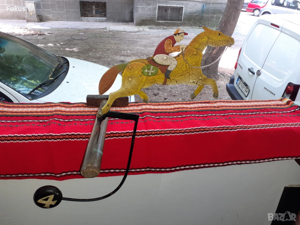 Стара американска играчка - жокей, снимка 1