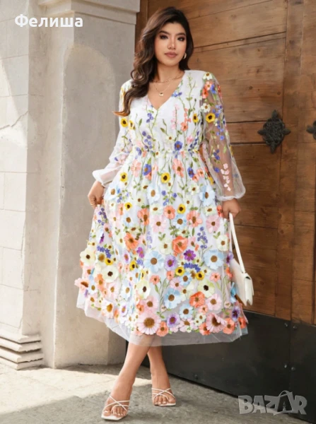 Бутикова Елегантна Ванилово Бяла Дантелена Бродирана Рокля с 3Д Пастелни Цветя и Шик Буфан Ръкав , снимка 1