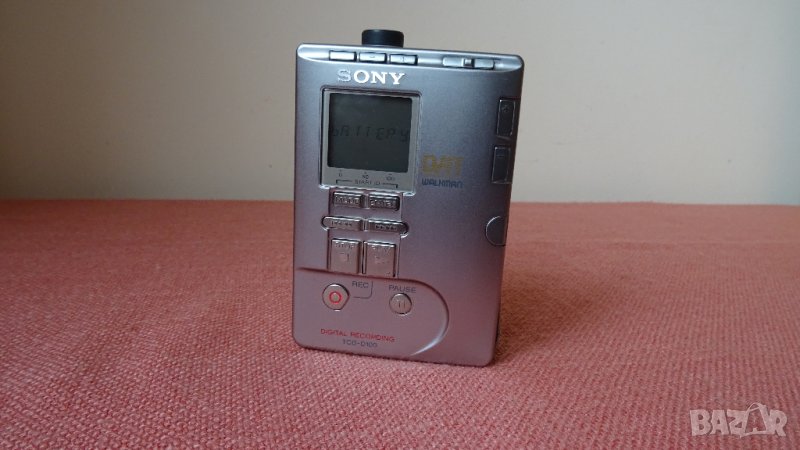 Sony tcd-d100 DAT Walkman,Sony DAT RMT - D100,Sony DAT RM - ED100 - с повреда, снимка 1