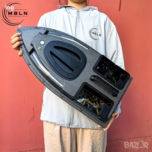 Продавам рибарска лодка за захранка с GPS и автопилот, снимка 1