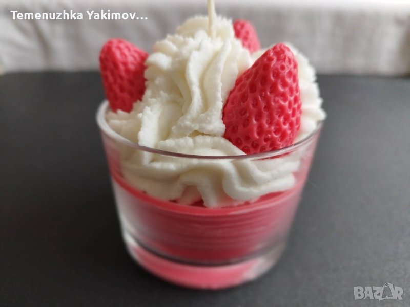 Бутикова свещ "Крем с ягоди", снимка 1