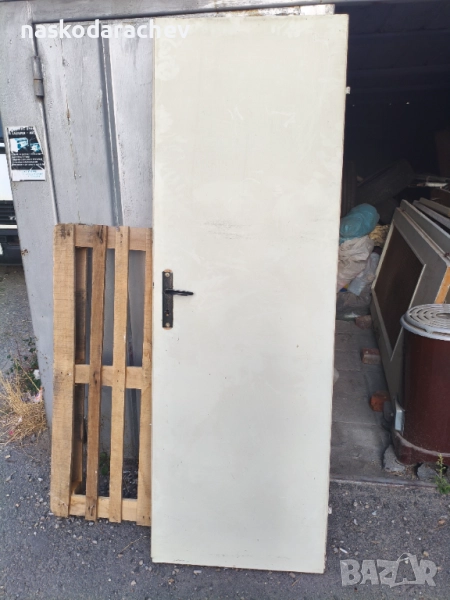 Врати без каси, само крила, снимка 1