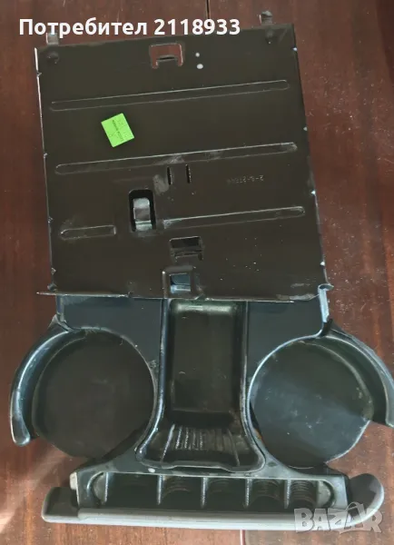 пепелник с поставки за чашки chrysler voyager 3 генерация , снимка 1