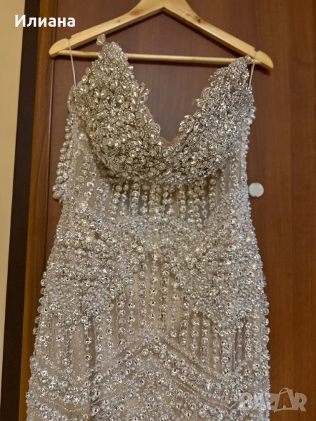 Продавам дамска официална рокля, снимка 1