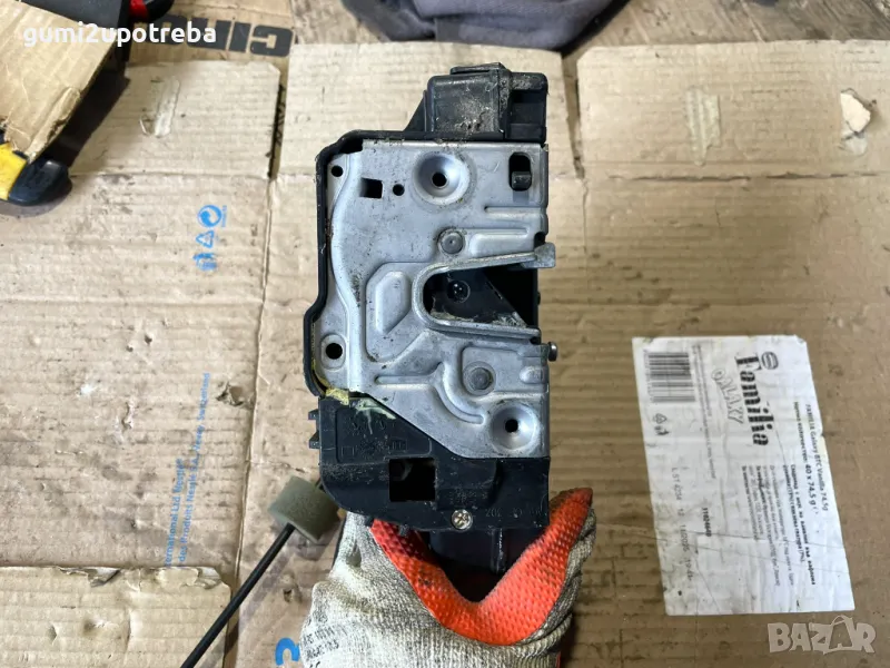 Задна Лява Брава 2117300535 Mercedes E class W211 V6 4matic Tmodel OM642, снимка 1