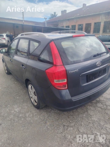 Kia Ceed 1.6CRDI , Киа Сиид на части!, снимка 5 - Автомобили и джипове - 50536017