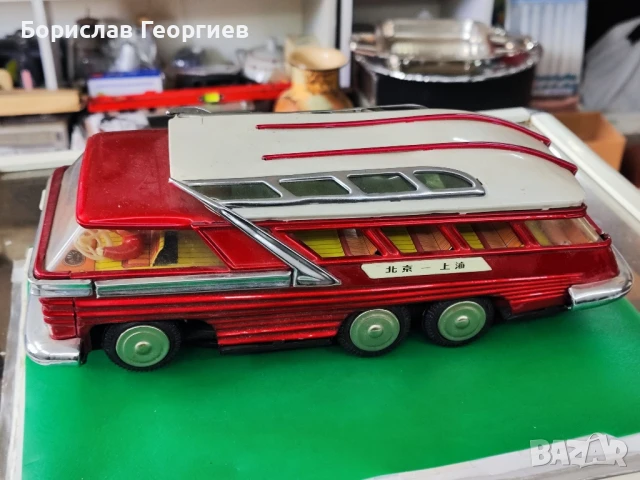 Стара ламаринена играчка автобус, снимка 3 - Колекции - 51048881