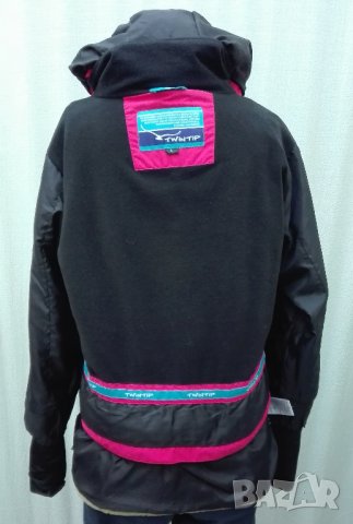 Супер качествено, стилно, леко, топло и технично яке Twintip 10K M/Л , снимка 9 - Зимни спортове - 27469862