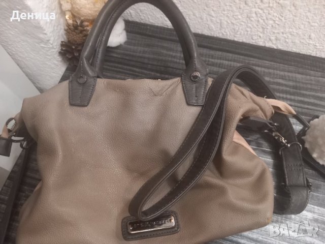 Дамски чанти, снимка 2 - Чанти - 36139121