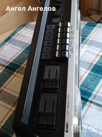 PHILIPS D 8054, снимка 2 - Радиокасетофони, транзистори - 53446557