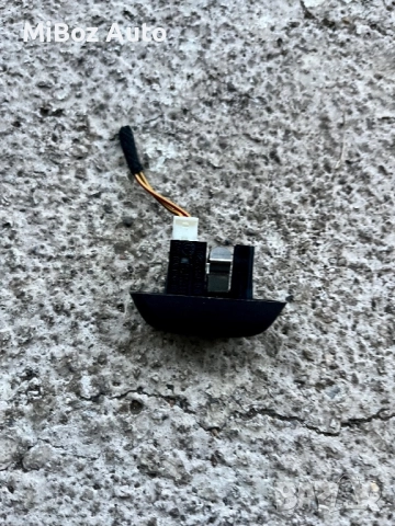 Светлинен сензор БМВ Е90 BMW, снимка 2 - Части - 52339343