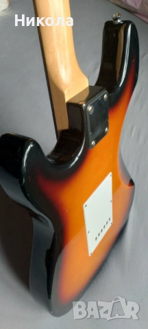 Sakura Stratocaster, снимка 12 - Китари - 53121093
