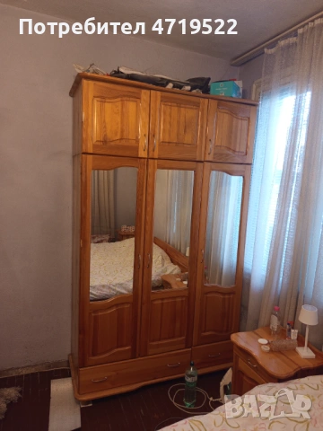 Продавам масивни мебели от бял бор