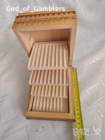 Дървена кутия за цигари, снимка 5 - Антикварни и старинни предмети - 43070066