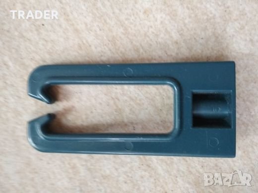 Държач, клипс за кабели Genuine Cisco 700-01663-01-A0 Cable Manager Holder Clip 1U, снимка 3 - Други - 27440339