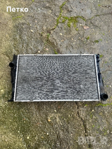 Радиатор за бмв 335д м57